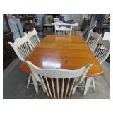 DINING ROOM TABLE W/ 6 CHAIRS
