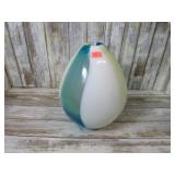 ART GLASS VASE