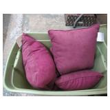 STORAGE TUB OF THROW PILLOWS