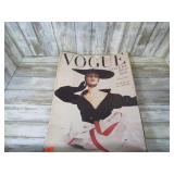 VOGUE 1900 - 1970 POSTER BOOK
