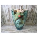 GLASS VASE & SEASHELLS