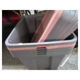 6-- STORAGE TUBS & LIDS