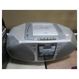 AIWA CD RADIO