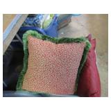 THROW PILLOWS