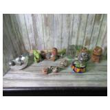 POTTERY BIRD, ETC FIGURES