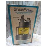 SUBMERSIBLE UTILITY PUMP