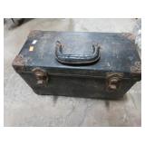 VINTAGE TOOL BOX & CONTENTS