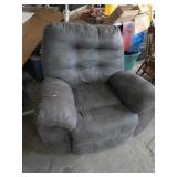 RECLINER