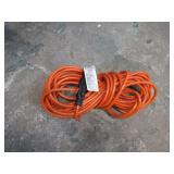 EXTENSION CORD