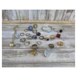 ASSORTED RINGS