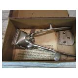 ANTIQUE HAIR CLIPPERS