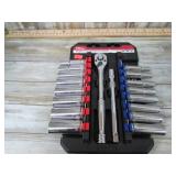 3/8 DRIVE SAE / METRIC SOCKET SET