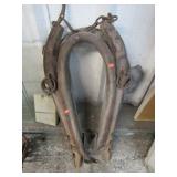 ANTIQUE HORSE COLLAR AND HAMES