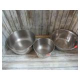 3-- STAINLESS MIXING BOWLS