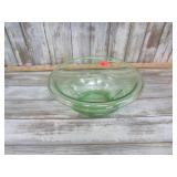 GREEN URANIUM GLASS BOWL -- GLOWS UNDER UV