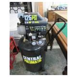 2.5 HP 21 GAL AIR COMPRESSOR