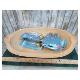 NEW-- WOODEN BATTER BOWL & LIGHT BULBS