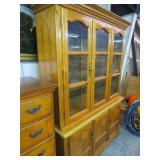 NICE -- OAK CHINA HUTCFH CABINET