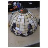 18" STAINED GLASS LAMP SHADE