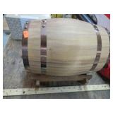 DECORATIVE WHISKY / BEER BARREL