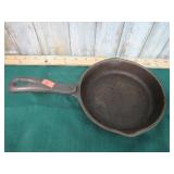 WAGNER 6 1/2" CAST IRON SKILLET