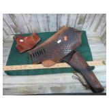 BUCHEIMER C-15 & VINTQAGE WESTERN 22 REVOLVER HOLS