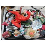 TRAY LOT-- FIGURINES