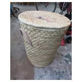 LAUNDRY BASKET