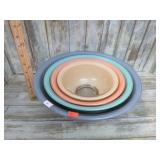 4-- PYREX NESTING MIXING BOWLS