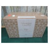YANKEE WOD WICK CANDLE (NIB)
