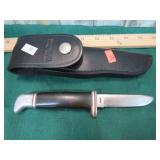 BUCK 16 CAPER HUNTING KNIFE & SHEATH