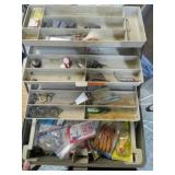 SALTWATER FISHING TACKLE & BOX