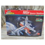 MIR SPACE STATION MODEL