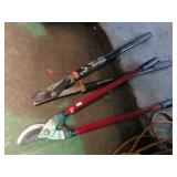 2-- PRUNING LOPPERS