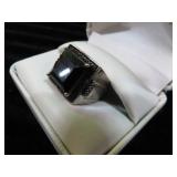 STERLING SILVER RING W/ STONE