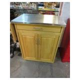 KITCHEN WORK TABLE ON WHEELS