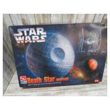 STAR WARS DEATH STAR MODEL