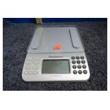 DIGITAL FOOD SCALE