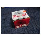 ORGINIAL SLINKY WALKING SPRING TOY