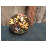 ART GLASS PAPERWEIGHT W/ 1976 LIBERTY BELL STAMP