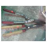 2-- MANUAL HEDGE TRIMMERS