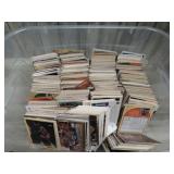 BASKETBALL TRADING CARDS