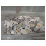 INDIAN ARROW HEADS & SPEAR POINT PIECES