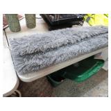 FAUX FUR PLUSH RUG