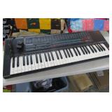 CASUIO TONE BANK CT-650 ELECTRONIC KEYBOARD