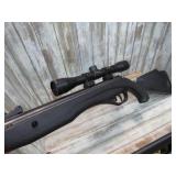 CROSMAN PHANTOM PELLET RIFLE & SCOPE -- SHOOTS