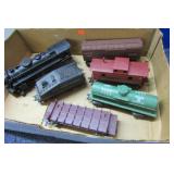 MARX MODEL TRAIN ENGINE & CARS