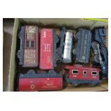 MARX MODEL TRAIN ENGINE & CARS