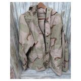MILITARY COLD WEATHER PARKA -- LG / REG