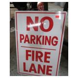 FIRE LANE SIGN